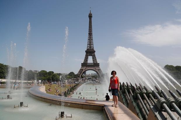 FRANCE-WEATHER-CLIMATE-HEAT-TEMPERATURE-RECORD 