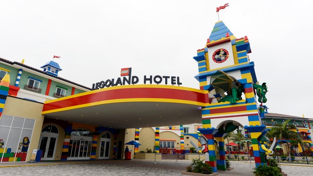 A Scenic Tour of LEGOLAND Califonia Resort 