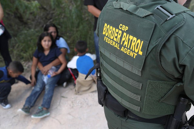 Border Patrol Agents Detain Migrants Near US-Mexico Border