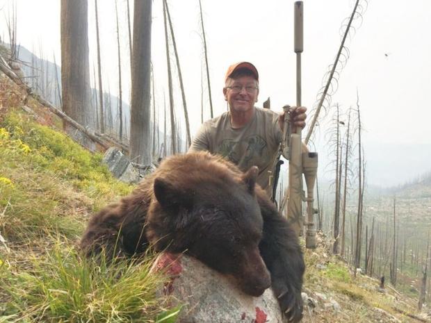 Steamboat Bear Poacher 1 (Robert Stalley with bear, from CPW) 