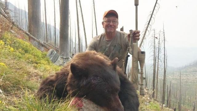 steamboat-bear-poacher-1-robert-stalley-with-bear-from-cpw.jpg 