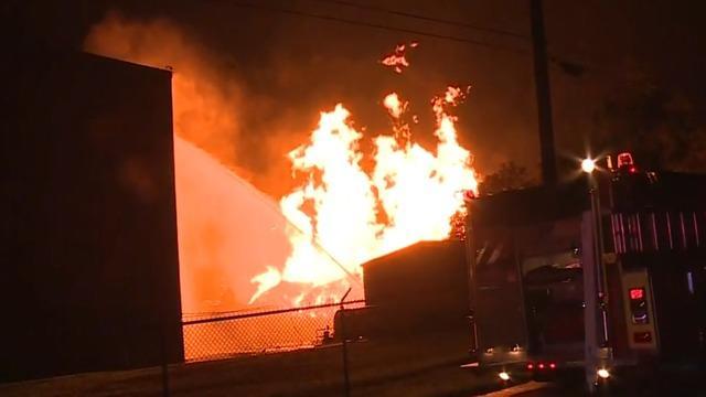 cbsn-fusion-jim-beam-whiskey-kentucky-warehouse-fire-today-2019-07-03-thumbnail-1885614-640x360.jpg 