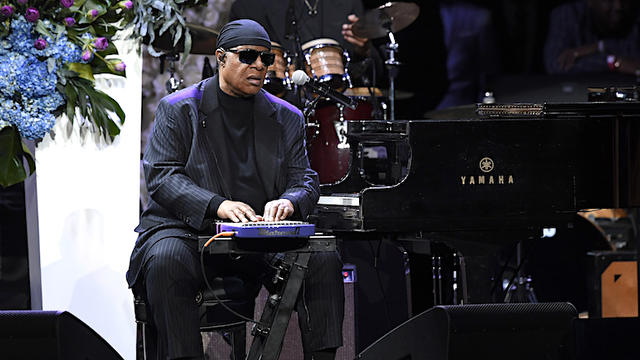 stevie-wonder-1142097334.jpg 