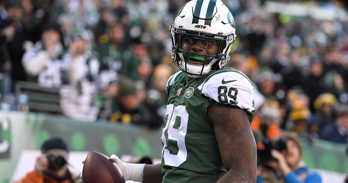 NY Jets' Chris Herndon suspended for violating substance abuse policy