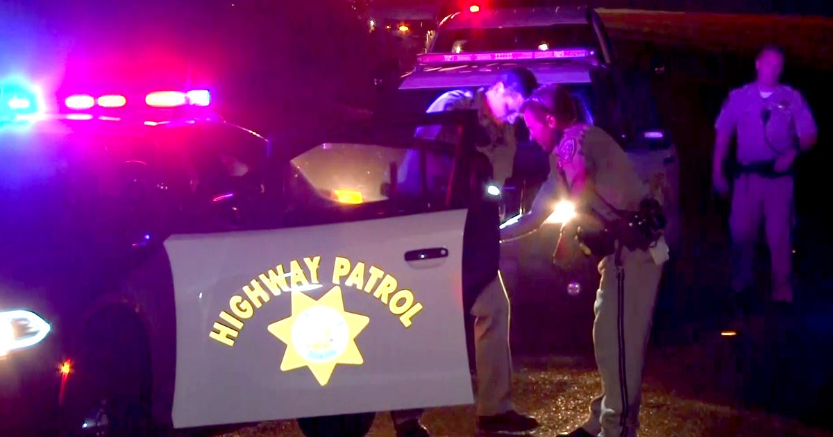 1 Injured in Rollover Big Rig Crash Early Saturday on Hwy 101 in S.F