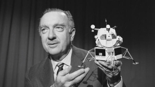 0714-sunmo-waltercronkite-1890973-640x360.jpg 