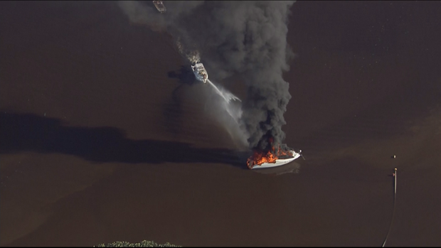 delaware river boat fire 