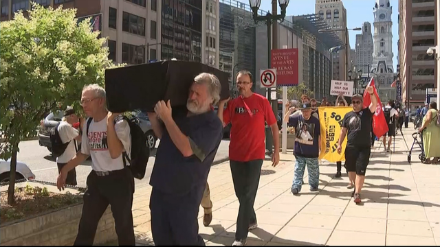 hahnemann-hospital-protest-7.16_frame_775.png 