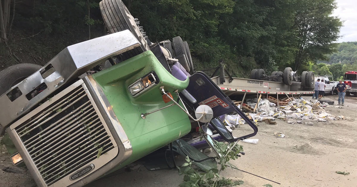 Tractor Trailer Overturns On Route 422 Cbs Pittsburgh 9562