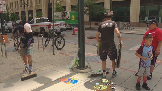 URBAN CAMPUS STREET ART 5VO_frame_249 