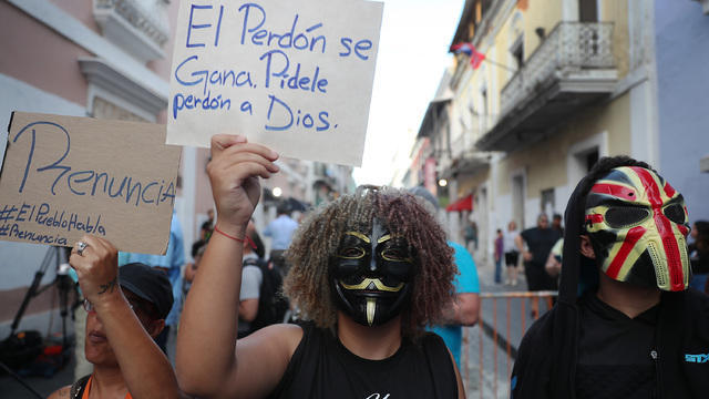 cbsn-fusion-demonstrators-in-puerto-rico-gather-to-call-for-the-resignation-of-governor-ricardo-rossello-thumbnail.jpg 