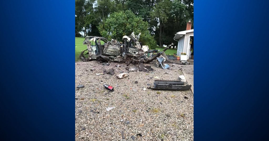State Police: Man Dies After Car Explosion In Fayette County - CBS ...