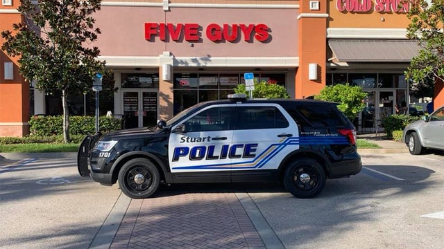 five-guys-arrested-at-five-guys.jpg 