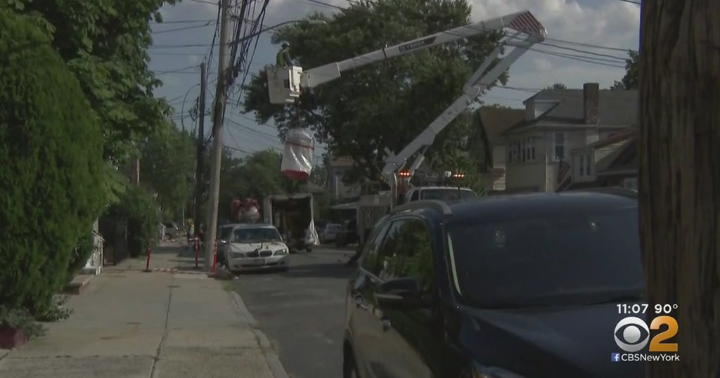 NYC Heat Wave: Thousands Still Without Power After Saturday's Outage ...