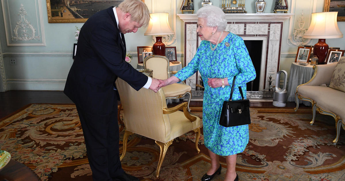 Former U.K. Prime Minister Boris Johnson claims late Queen Elizabeth II had bone cancer