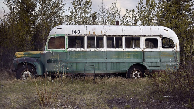 S112295413.jpg 