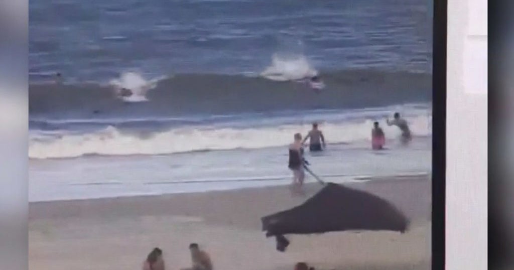 Two Men Bitten By Sharks Off North Florida Beaches CBS Miami