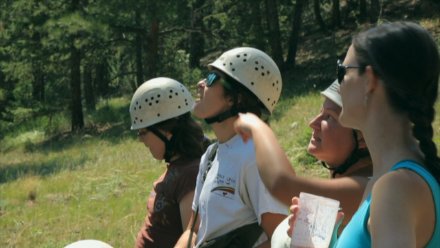 STOLEN SHUTTLE BUS 10PKG.transfer_frame_609 