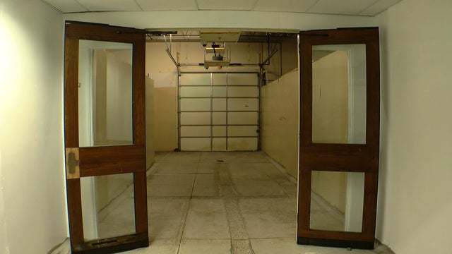 vestibule.jpg 