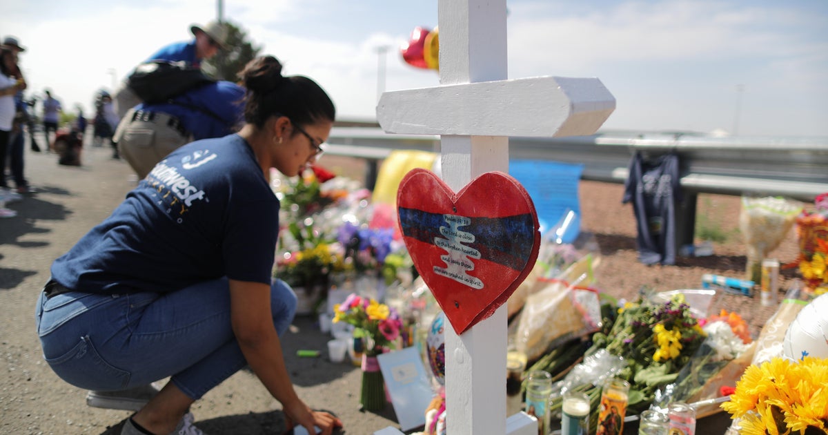 El Paso mayor says Trump will visit Wednesday - CBS News
