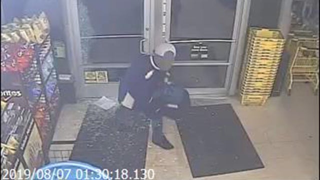 DollarGenbreakin.jpg 