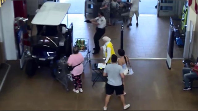 Golf-Cart-In-Walmart.jpg 