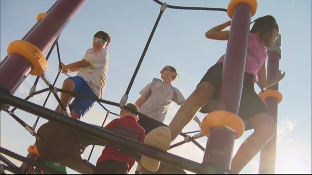 CLEMENT PARK IMPROVEMENTS 10PKG_frame_297