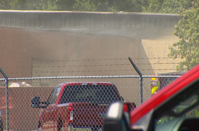 Fire at South Dallas building 