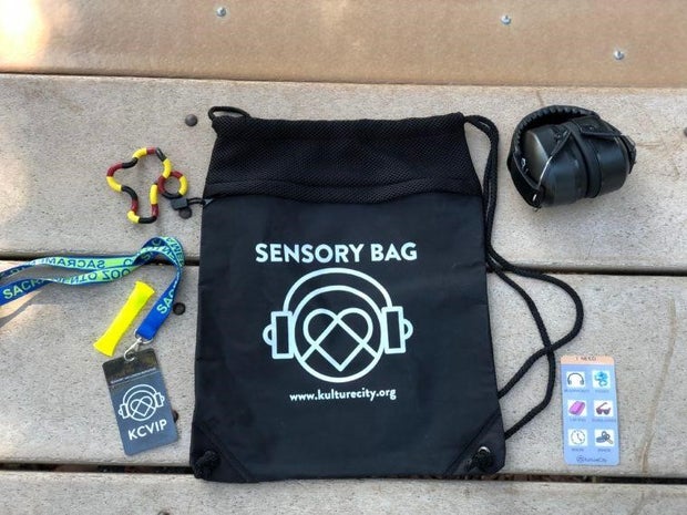 zoo sensory bag