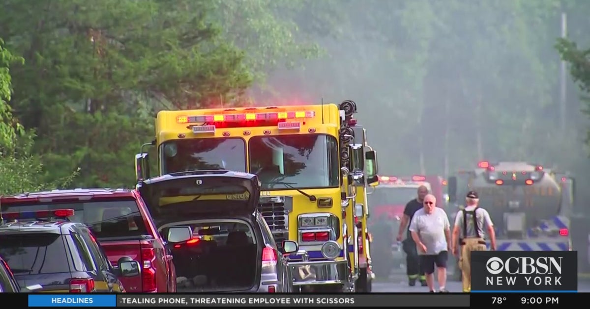 1 Dead, 1 Missing After Small Plane Crashes In Dutchess County, Destroys Residential Home CBS