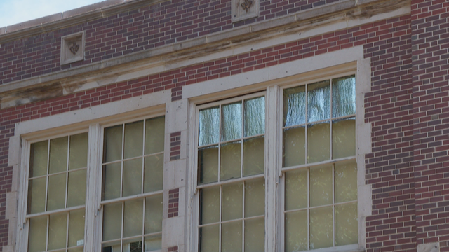 DPS HOT SCHOOLS 5PKG.transfer_frame_1625 