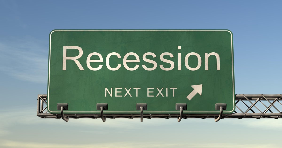 U.S. likely to enter a recession within 12 months, economists say CBS News