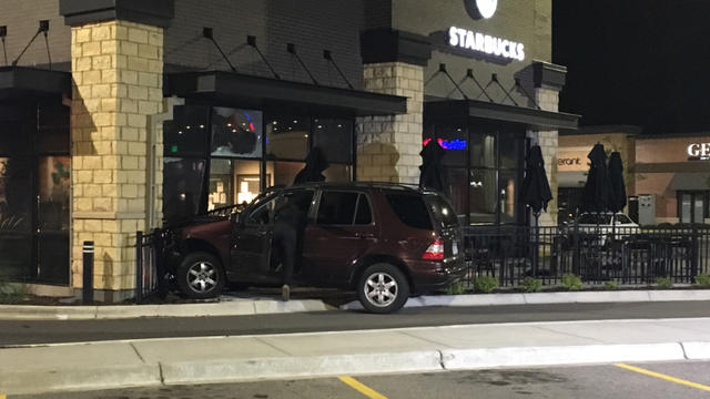 Car-Drives-Into-Eagan-Starbucks-2.jpg 