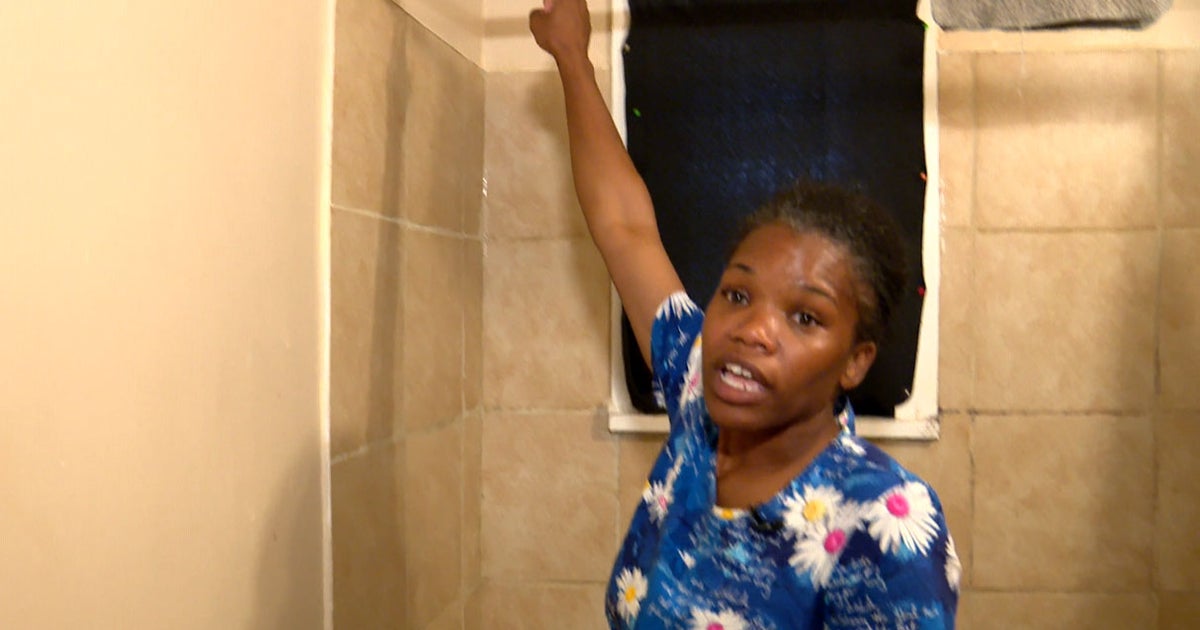 Dolton Woman Says Mold Is Growing Out Of Control At House She Rents