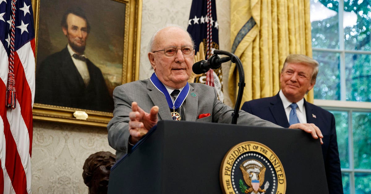 Trump Medal of Freedom Celtics legend Bob Cousy receives Medal of