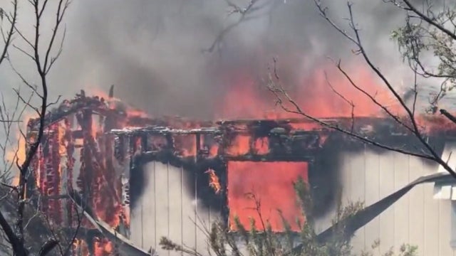 MOUNTAIN-FIRE.jpg 
