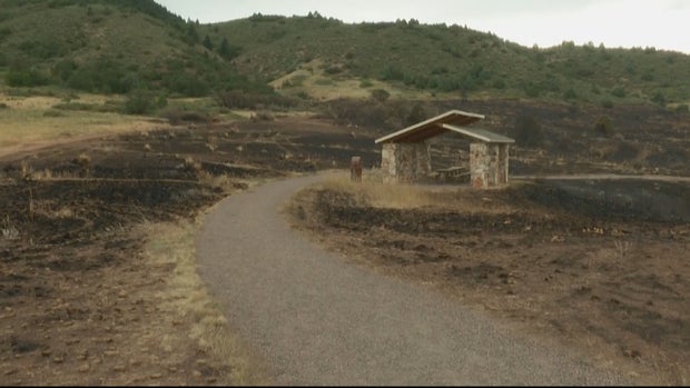 DEER CREEK CANYON PARK FOLO 10PKG_frame_135 