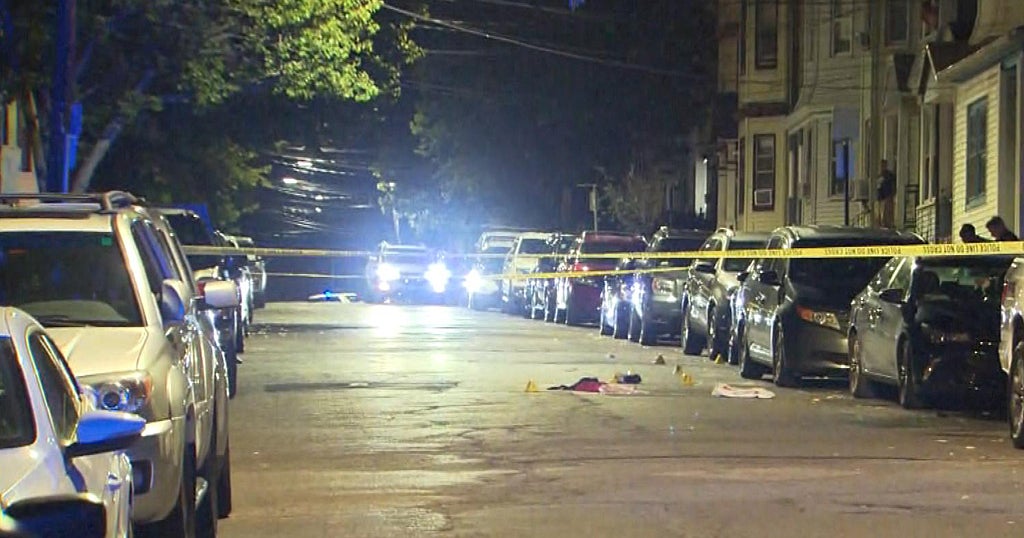 Police Search For Suspect In Fatal East Boston Stabbing - CBS Boston