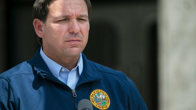 Ron-DeSantis-Hurricane-Dorian-National-Hurricane-Center.jpg 