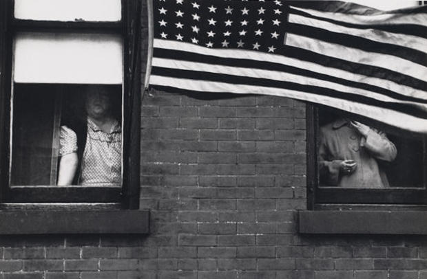 robert-frank-the-americans-parade-hoboken-new-jersey-1955-nga-610.jpg 
