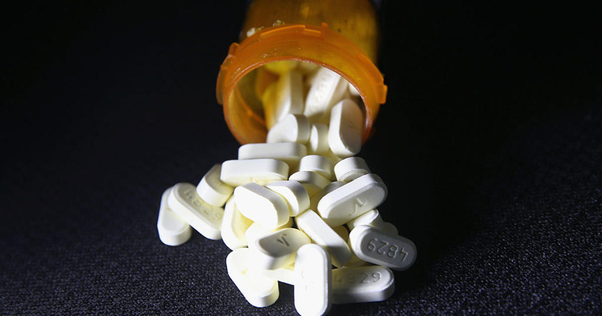 Милиони във фондове за уреждане на опиати остават недокоснати, тъй като смъртните случаи от свръхдоза нарастват