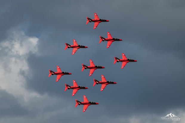 red-arrows-courtesy-Stuart-Partridge-7-1.jpg 