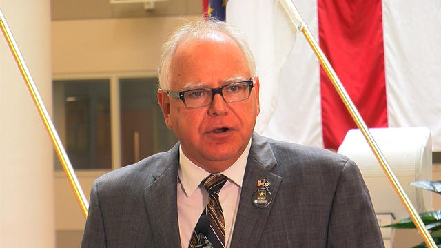 Gov-Walz-Tours-Mpls-VA.jpg 