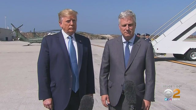 trump-with-robert-obrien.jpg 