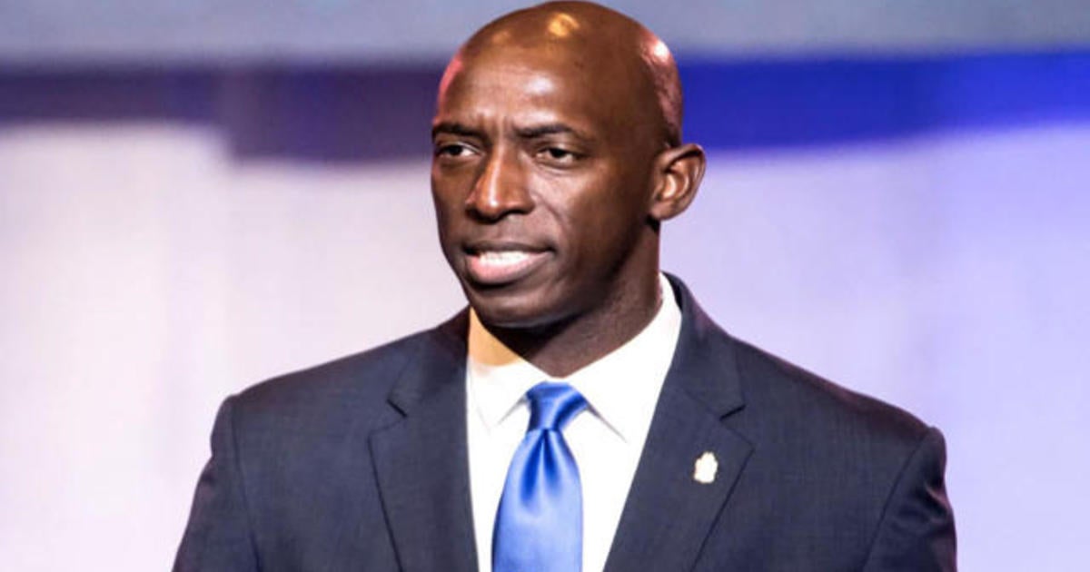 Wayne Messam's presidential campaign accused of mistreating staff - CBS ...