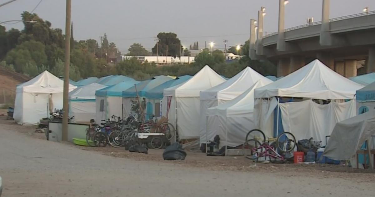 Modesto's Tent City Becoming Model For Housing Homeless - CBS Sacramento