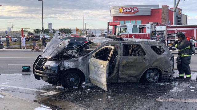 BURNED-COP-CAR-1.jpg 