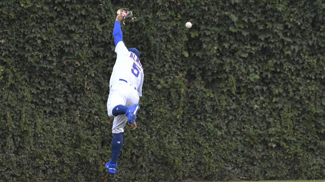 Cubs_Cardinals_GettyImages-1176422812.jpg 