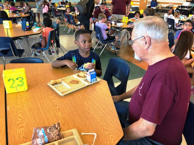 Intergenerational lunch 