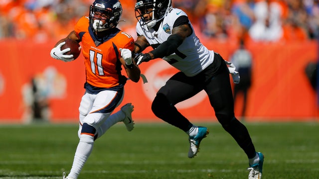 denver-broncos-jaguars-2.jpg 